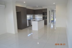 71 Kate Circuit, Rochedale,