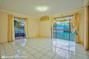 8 Gardenia Close, Stretton,