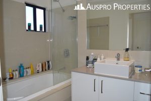 1/34 Tudor St, Mount Gravatt, QLD 4122