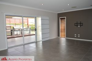 37 Parkgrove St, Birkdale, QLD 4159