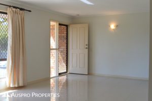 329 Gowan Rd, Sunnybank Hills, QLD 4109 Australia