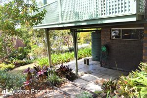 18 Firthshire, Mansfield, QLD 4132 Australia