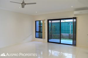 2/34 Tudor St, Mount Gravatt, QLD 4122 Australia