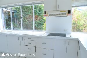 18 Firthshire, Mansfield, QLD 4132 Australia