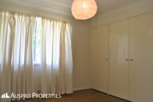 18 Firthshire, Mansfield, QLD 4132 Australia