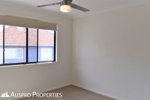 2/34 Tudor St, Mount Gravatt, QLD 4122 Australia