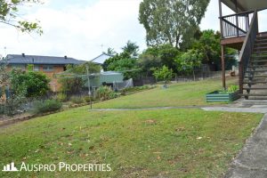 37 Cresthaven Drive, Mansfield, QLD 4122 Australia