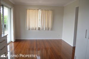 37 Cresthaven Drive, Mansfield, QLD 4122 Australia
