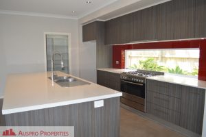 37 Parkgrove St, Birkdale, QLD 4159 Australia