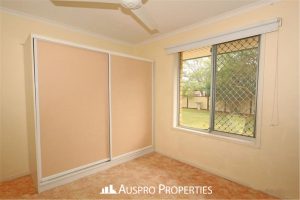 2 Bultarra St, Runcorn, QLD 4113 Australia