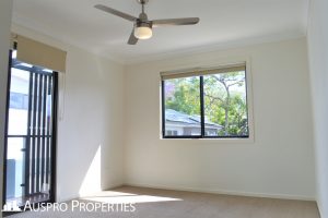2/34 Tudor Street, Mt Gravatt, QLD 4122 Australia