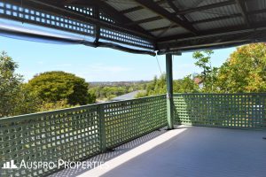 18 Firthshire St, Mansfield, QLD 4122 Australia