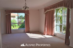 145 Ulinga Crescent, Parkinson, QLD 4115 Australia
