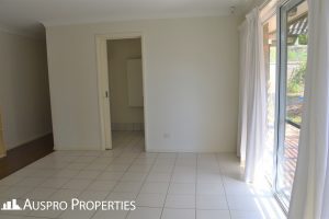 18 Firthshire St, Mansfield, QLD 4122 Australia