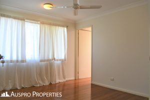 18 Firthshire St, Mansfield, QLD 4122 Australia