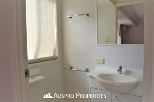 145 Ulinga Crescent, Parkinson, QLD 4115 Australia