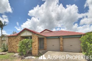 8 Benbek Cct, Sunnybank Hills, QLD 4109 Australia