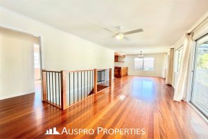 37 Everett St, UPPER MOUNT GRAVATT, QLD 4122 Australia