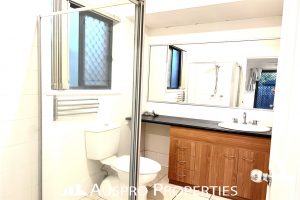 14 Mapelton Cct, PARKINSON, QLD 4115 Australia