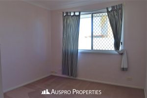 145 Ulinga Crescent, PARKINSON, QLD 4115 Australia