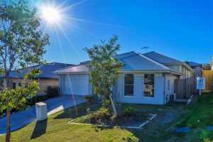 30 Nova Street, WATERFORD, QLD 4133 Australia