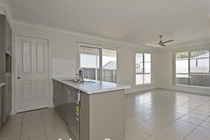 6 Louise Court, EAGLEBY, QLD 4207 Australia