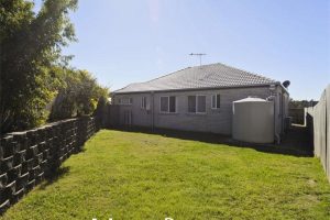 6 Louise Court, EAGLEBY, QLD 4207 Australia