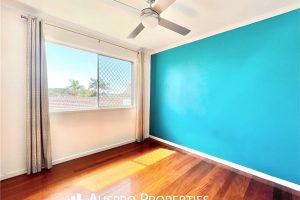 37 Everett St, UPPER MOUNT GRAVATT, QLD 4122 Australia
