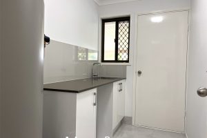 32 Cummin Street, WISHART, QLD 4122 Australia