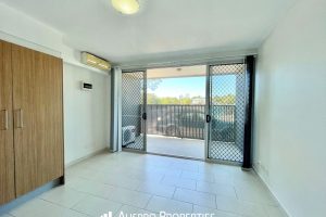 1/25 Park Road, YERONGA, QLD 4104 Australia
