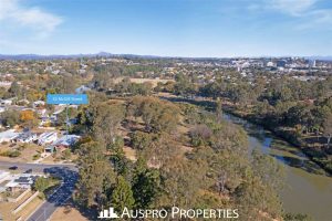 42 McGill Street, BASIN POCKET, QLD 4305 Australia
