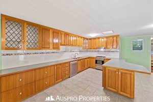 42 McGill Street, BASIN POCKET, QLD 4305 Australia