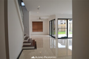 30 Platypus Circuit, ROCHEDALE, QLD 4123 Australia