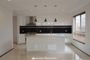 30 Platypus Circuit, ROCHEDALE, QLD 4123 Australia