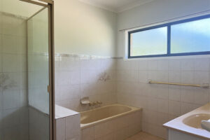 55 Crest Road, GREENBANK, QLD 4124 Australia
