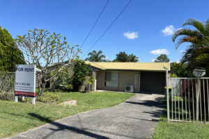 32 Furzer street, BROWNS PLAINS, QLD 4118 Australia