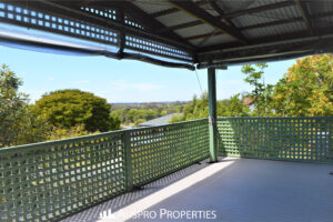 18 Firthshire St, MANSFIELD, QLD 4122 Australia