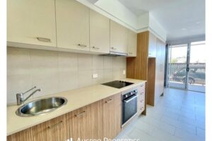 1/25 Park Road, YERONGA, QLD 4104 Australia