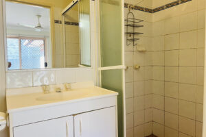 1/58 Symons Road, SUNNYBANK HILLS, QLD 4109 Australia