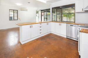 1 Winnetts Road, DAISY HILL, QLD 4127 Australia