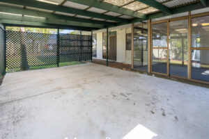 1 Winnetts Road, DAISY HILL, QLD 4127 Australia