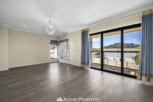 30 Platypus Circuit, ROCHEDALE, QLD 4123 Australia