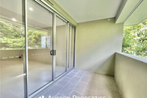 2/25 Park Road, YERONGA, QLD 4104 Australia