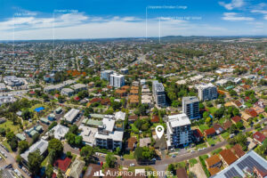 43 Khandalla Street, UPPER MOUNT GRAVATT, QLD 4122 Australia