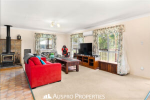 43-45 Country Court, PARK RIDGE, QLD 4125 Australia