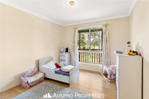 43-45 Country Court, PARK RIDGE, QLD 4125 Australia