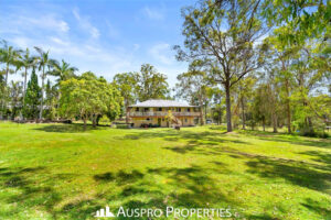43-45 Country Court, PARK RIDGE, QLD 4125 Australia