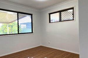 32 Cummin Street, WISHART, QLD 4122 Australia