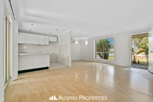 32 Furzer Street, BROWNS PLAINS, QLD 4118 Australia