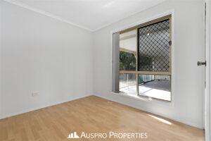 32 Furzer Street, BROWNS PLAINS, QLD 4118 Australia